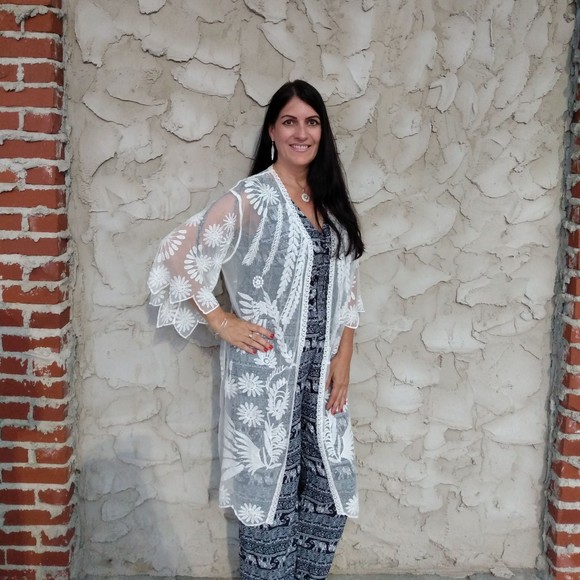 Meet your Posher, Kimberly - Picture 2 of 2